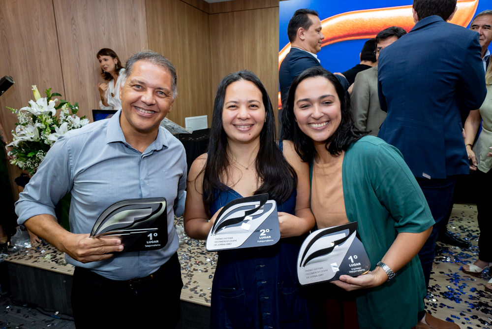 Alessandro Torres, Fabiane De Paula E Theyse Viana (2)