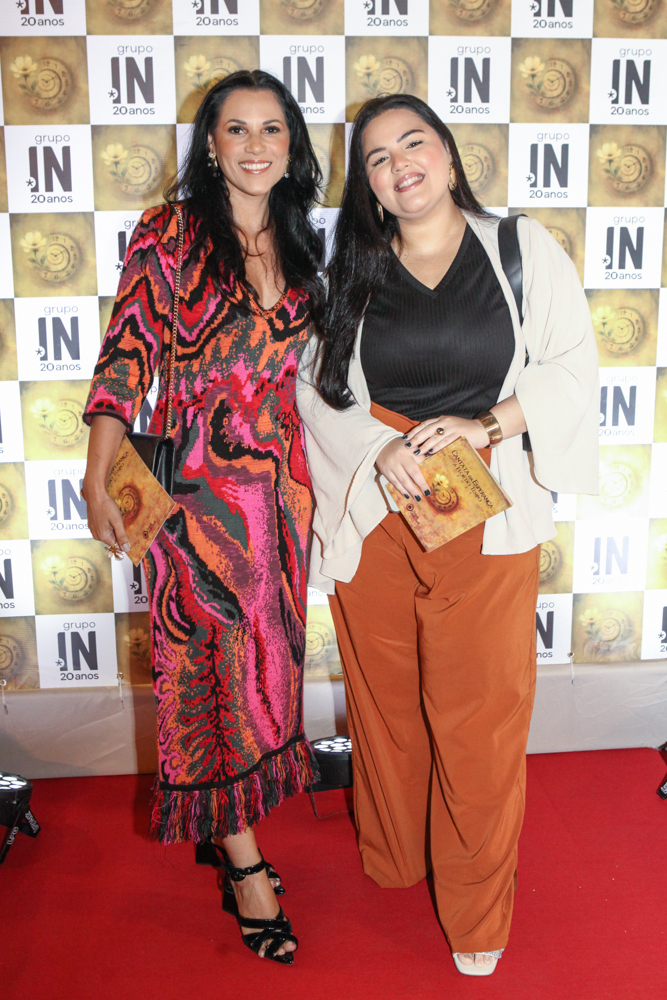 Ana Rita Luna E Glicia Tavares (1)