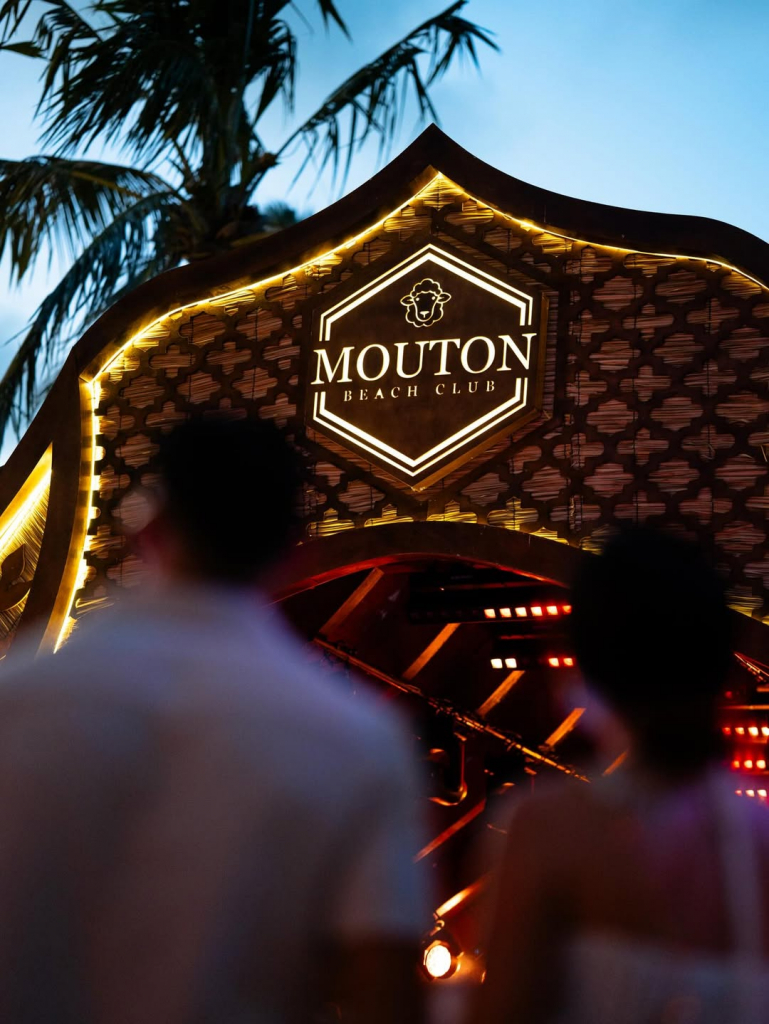 Another Day At The Mouton Beach Club, Shaped By Real People, Spontaneous Exchanges, And A Chemis (3)