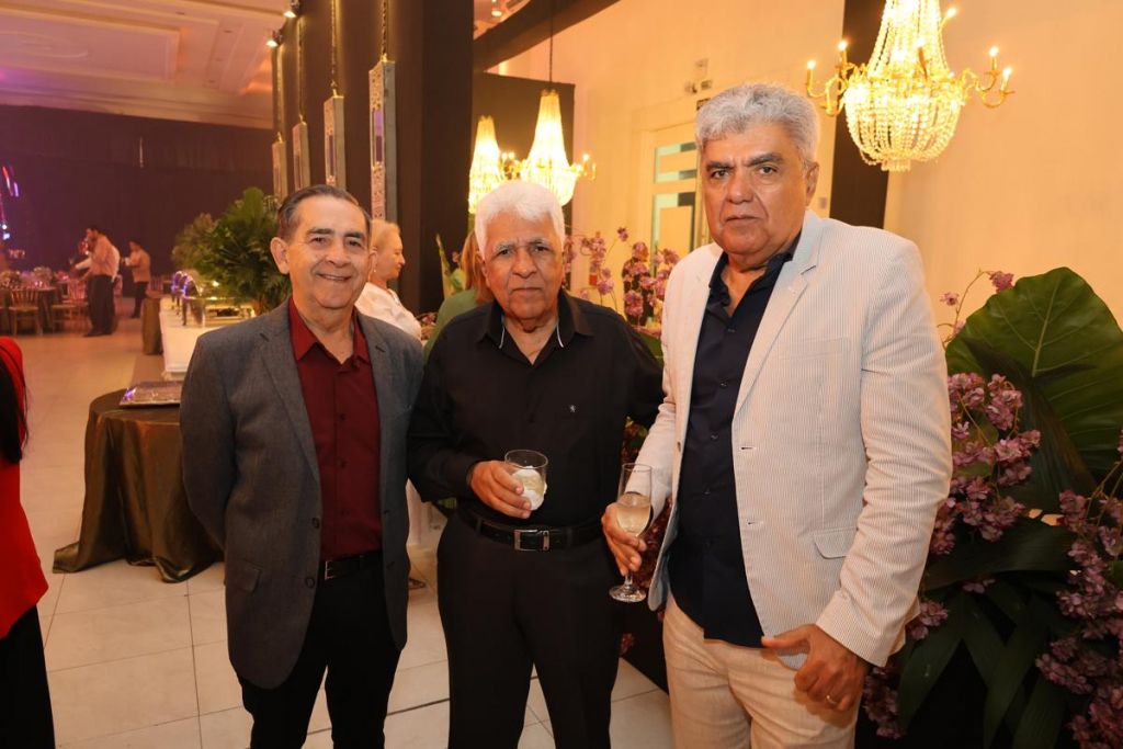 Antonio Carlos, Paulo De Tarso E Quintino Farias