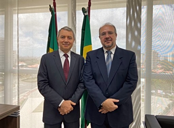 José Cavalcante e Antônio Edilberto Lima assumem vagas como titulares no TRE-CE