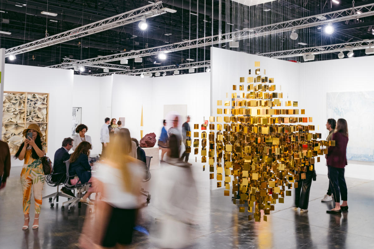 Abmb24, Galleries, Nara Roesler, Public Interactions, Pr