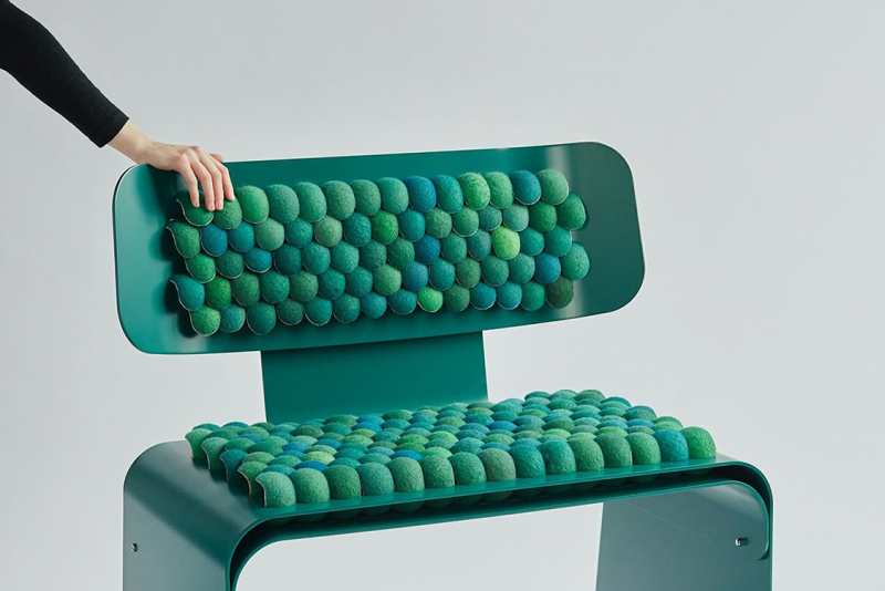 Banco Bounce em alumínio reciclado