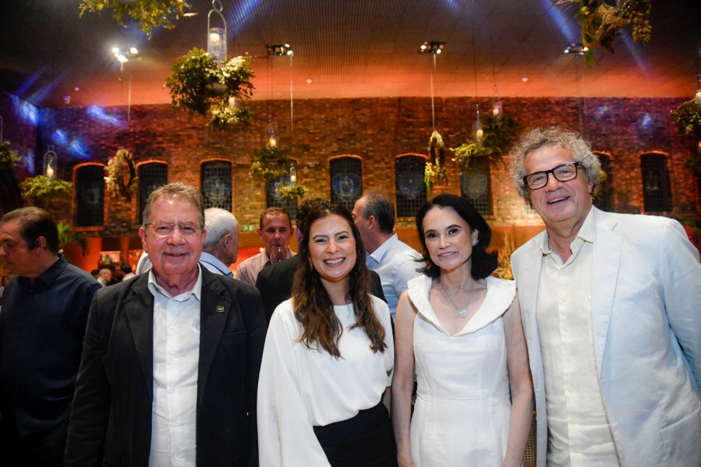 Bruno Veloso, Ana Luiza Ferreira, Cecília Brennand E Chico Saboya