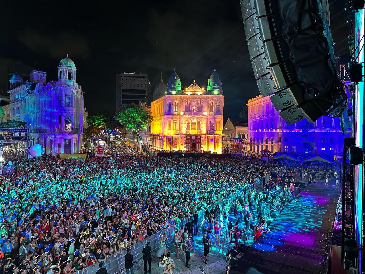 Camarote Marco Zero já está com vendas abertas para a folia no Recife Antigo