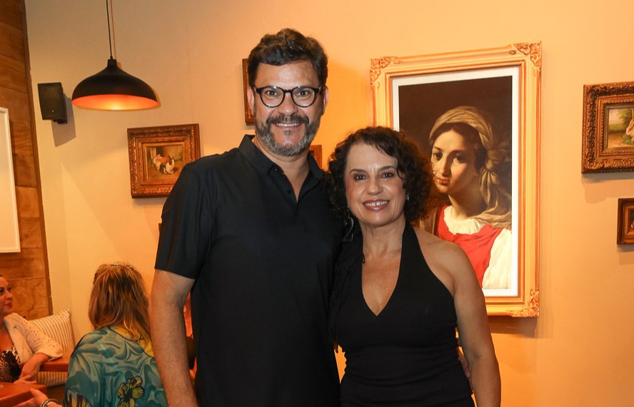 Ari Marques e Zilma Borges apresentam coleção da Brasilis Joias Modernas em noite de estilo no Rio