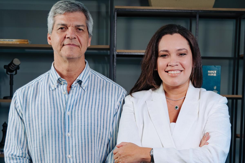 Evviva Fortaleza sela parceria com a Revista Kaza e recebe Ronaldo Ferreira para talk exclusivo