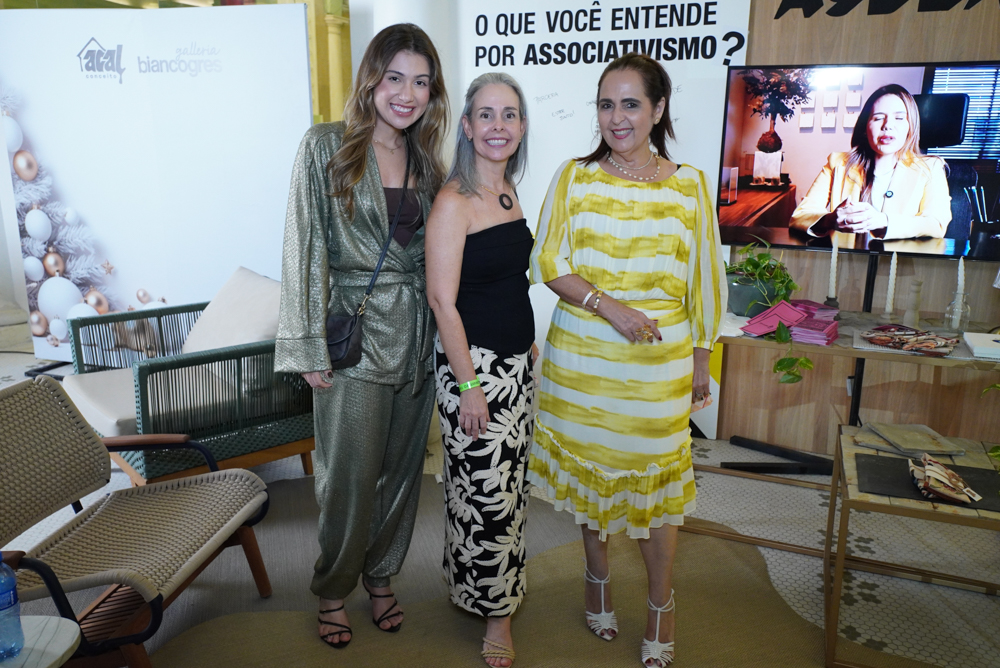 Carolina Athayde, Biia Sales, Cláudia Castelo Branco (1)