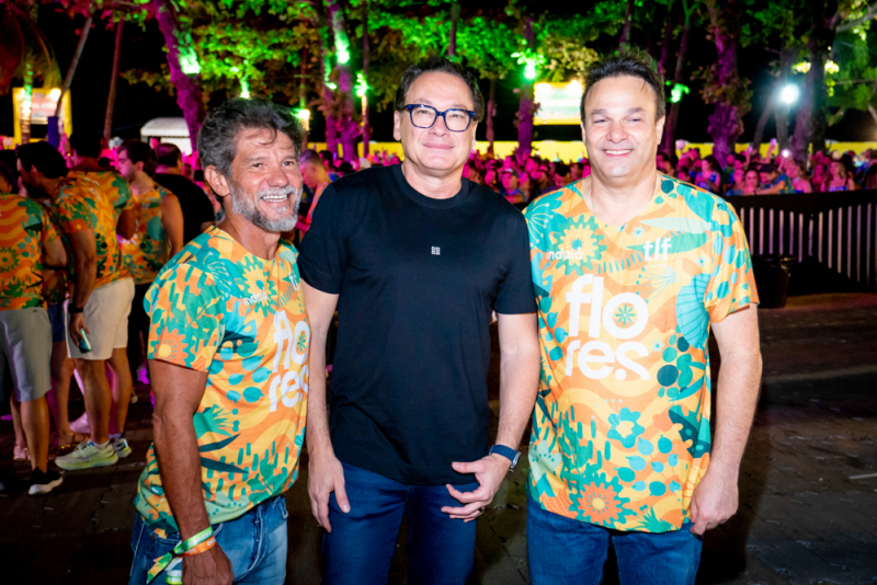 Tradição de fim de ano - Bell Marques e Belo agitam o Marina Park com o Pré-Réveillon Flores