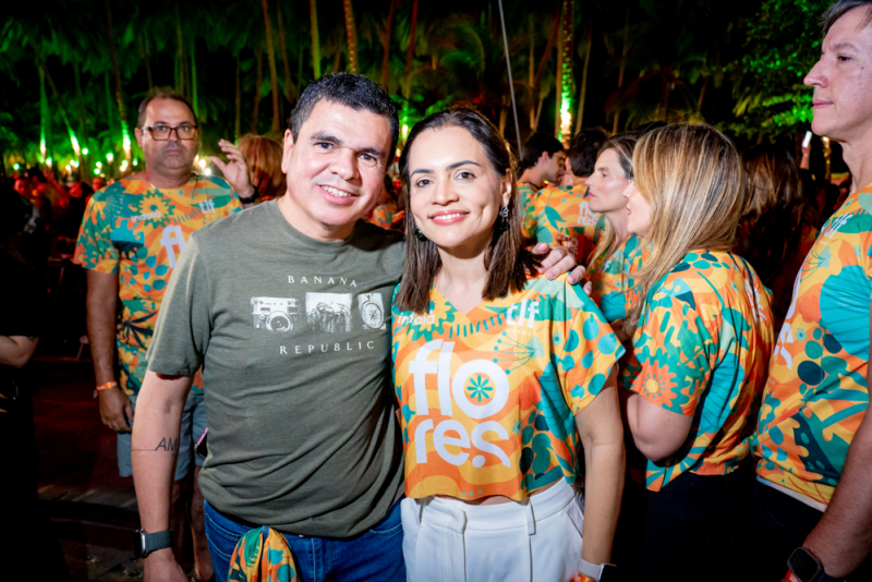 Tradição de fim de ano - Bell Marques e Belo agitam o Marina Park com o Pré-Réveillon Flores