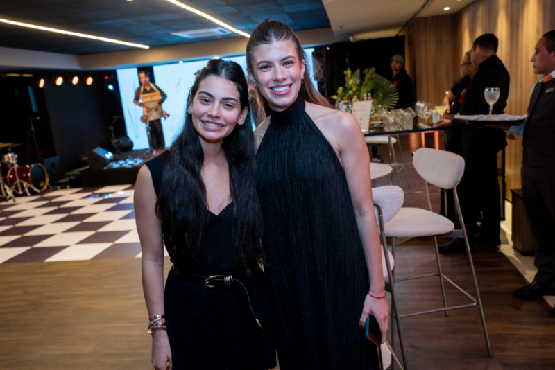 Cheers to 2025 - CVPAR brinda às conquistas do ano que se encerra em confraternização no Gran Marquise