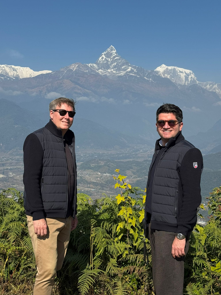 Com Johan Olsson Em Pohkara , Visual Do Annapurna E Aqui Que Rebel Encontramos O Evereste