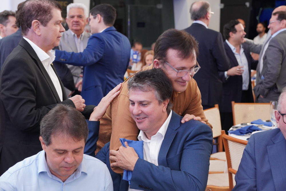 Custódio Almeida E Camilo Santana (1)