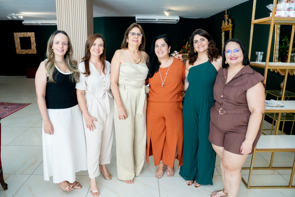 Daniele Castelo Branco, Cecília Oliveira, Suely Kubrusly, Lara Pernambuco, Juliane Alencar E Emanuelly Mota(4)
