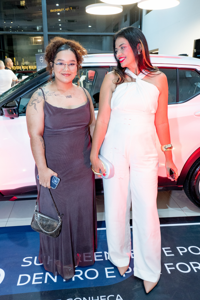 Daniely Marques E Paula Erika (2)