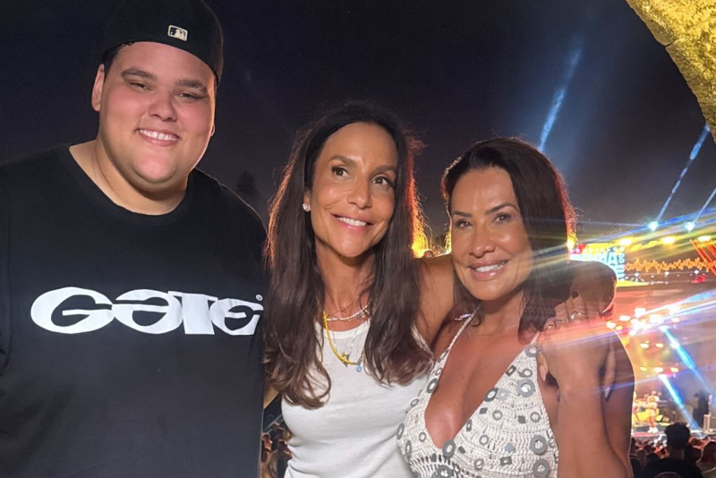 Ivete Sangalo marca presença na abertura do Réveillon Praia do Forte