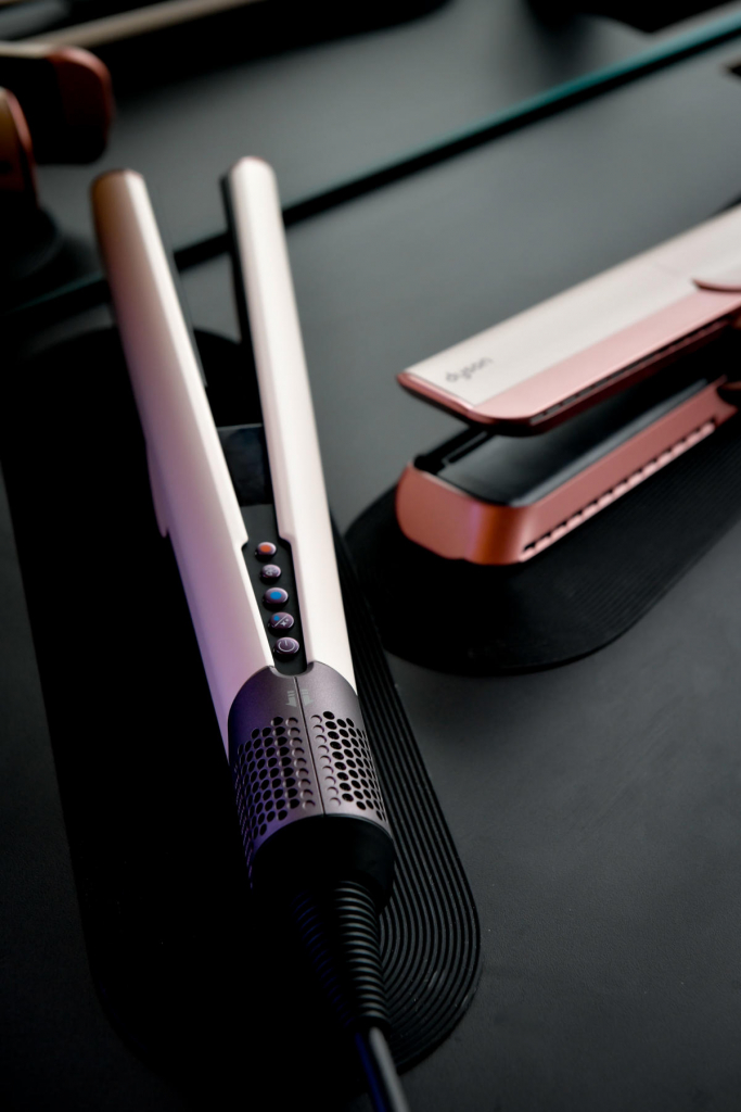 Dyson Airstrait™ (4)