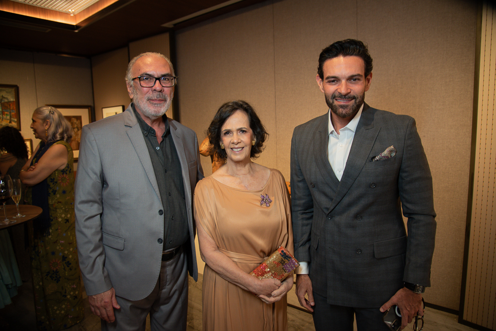 Esdra E Neuma Figueiredo E Clovis Holanda