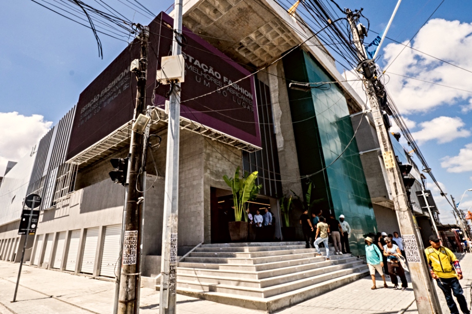 Estação Fashion amplia horários e se consolida como polo da moda atacadista