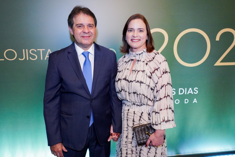 Cena empresarial - Maurício Filizola toma posse como presidente da CDL de Fortaleza e Ana Luiza Ximenes é eleita Lojista do Ano em noite prestigiada no La Maison
