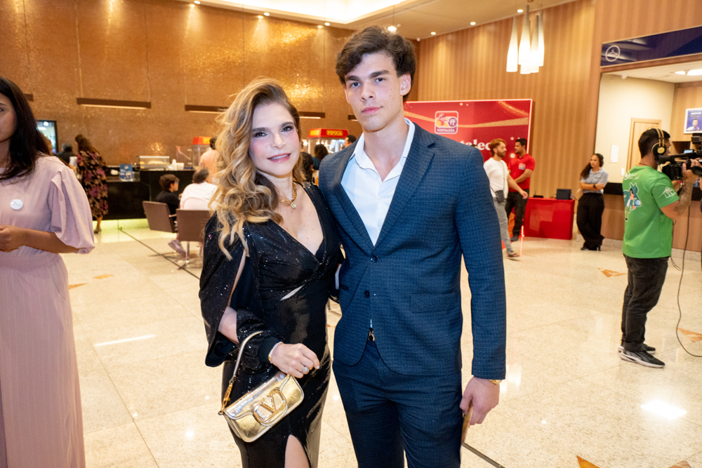 Fabiana E Lucas Lustosa