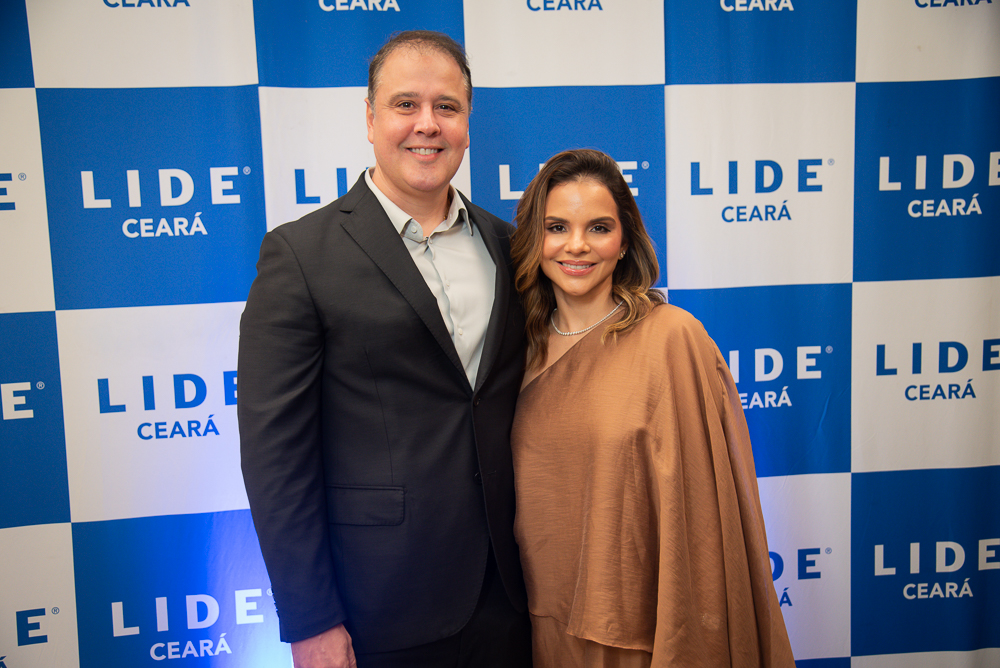 Fabricio E Viviane Martins