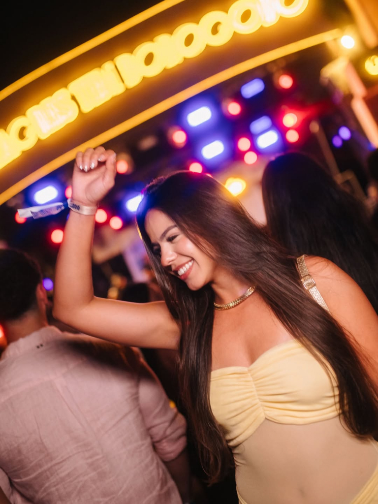 Felicidade Em Seu Estado Bruto (1)