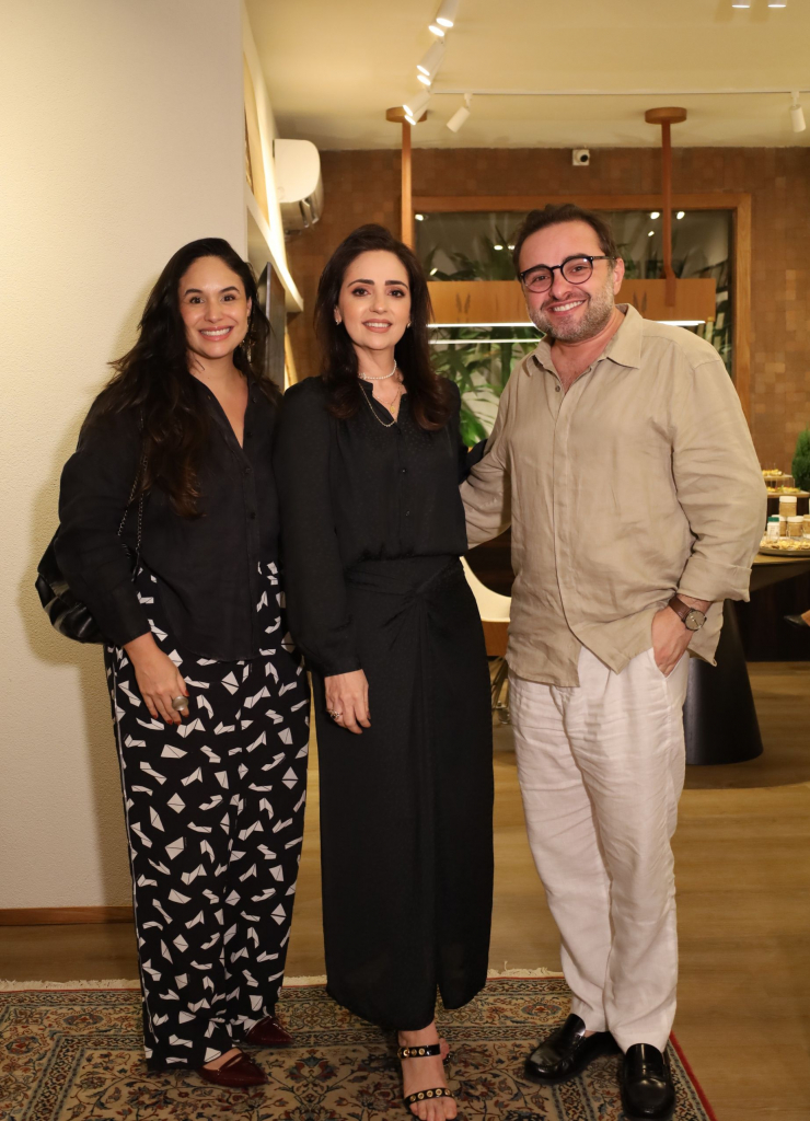 Fernanda Gonçalves, Isabela Fontenele E Ramiro Mendes