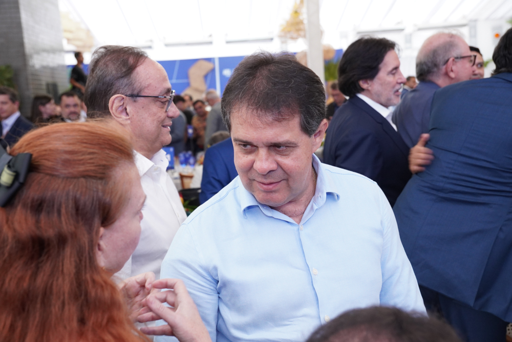 Fernanda Pessoa E Evandro Leitão