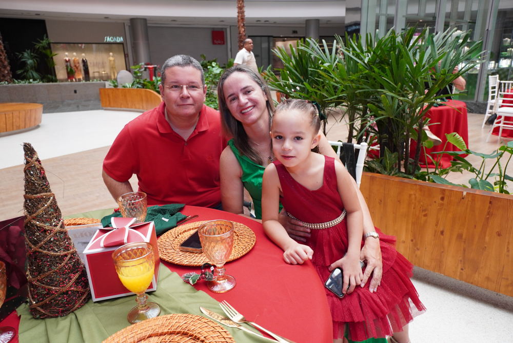 Fernando Dias, Laura Mota E Maria Fernanda Mota