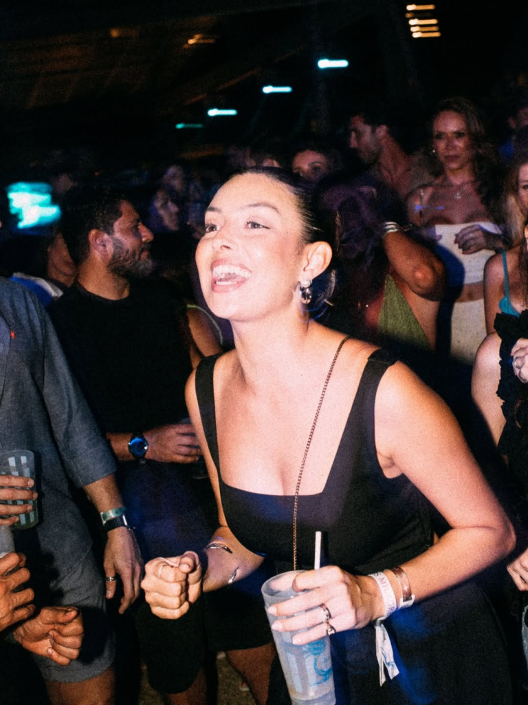 Fomos Felizes Demais, @bandaeva 💫