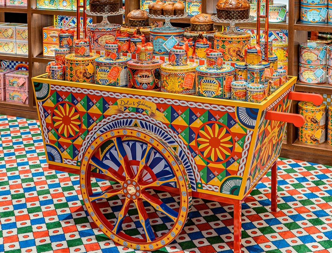 Dolce & Gabbana transforma boutique em Nova York em luxuoso mercado inspirado na Sicília