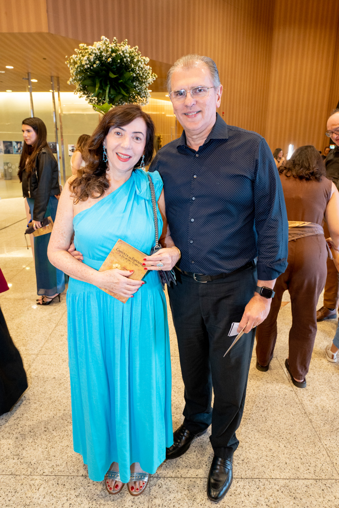 Gina E Randal Pompeu (1)