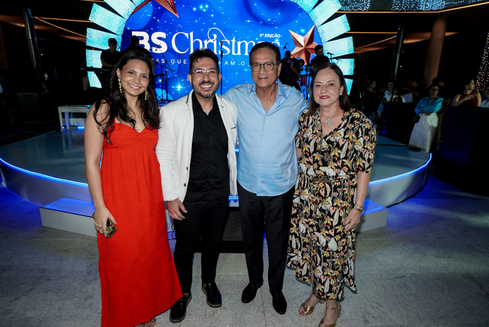 Giovana Studart, Felipe Adjafre, Beto E Ana Maria Studart