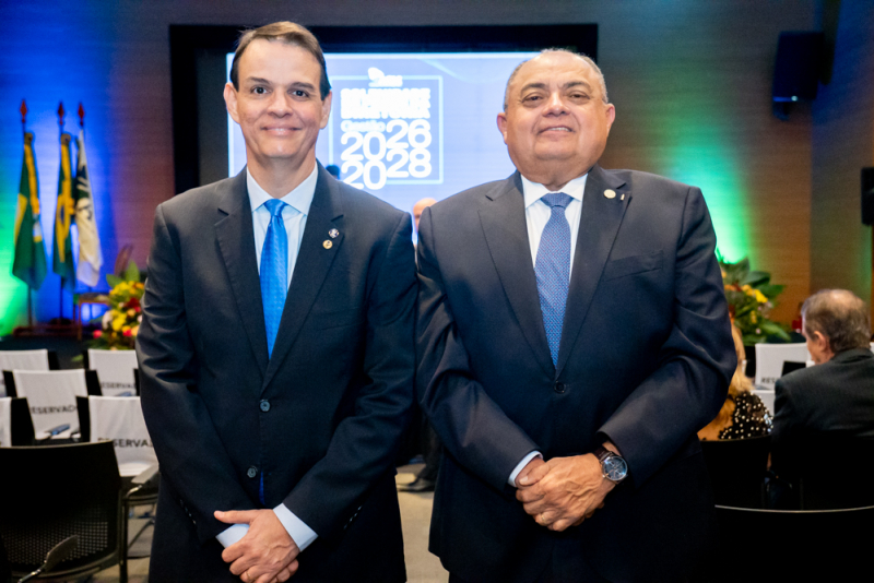 Hercy Alencar toma posse para novo mandato à frente da Associação Cearense dos Magistrados em solenidade no BS Design