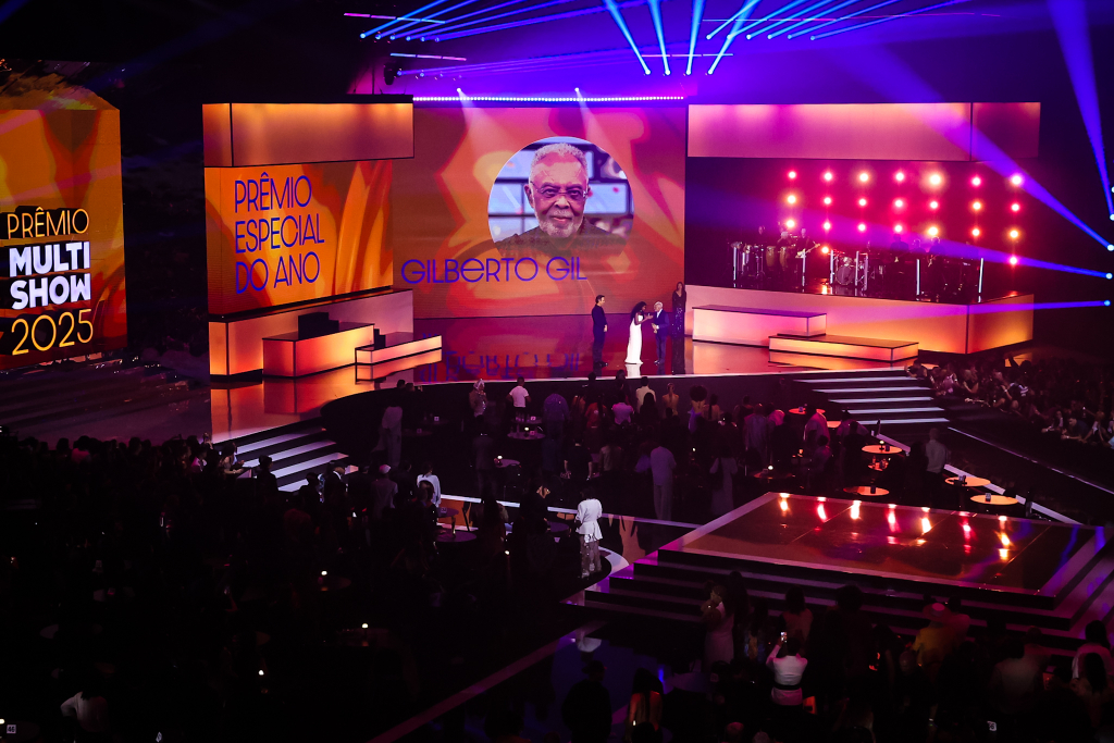 Homenagem A Gilberto