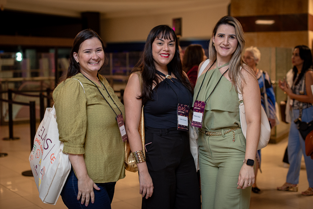 Iara Texeira, Isabelle Holanda E Monique Almeida (2)