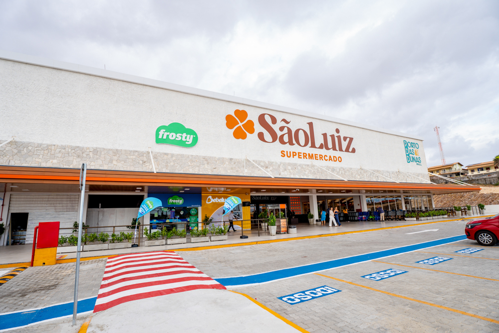 Inauguração São Luiz Supermercado, Porto Das Dunas (1)