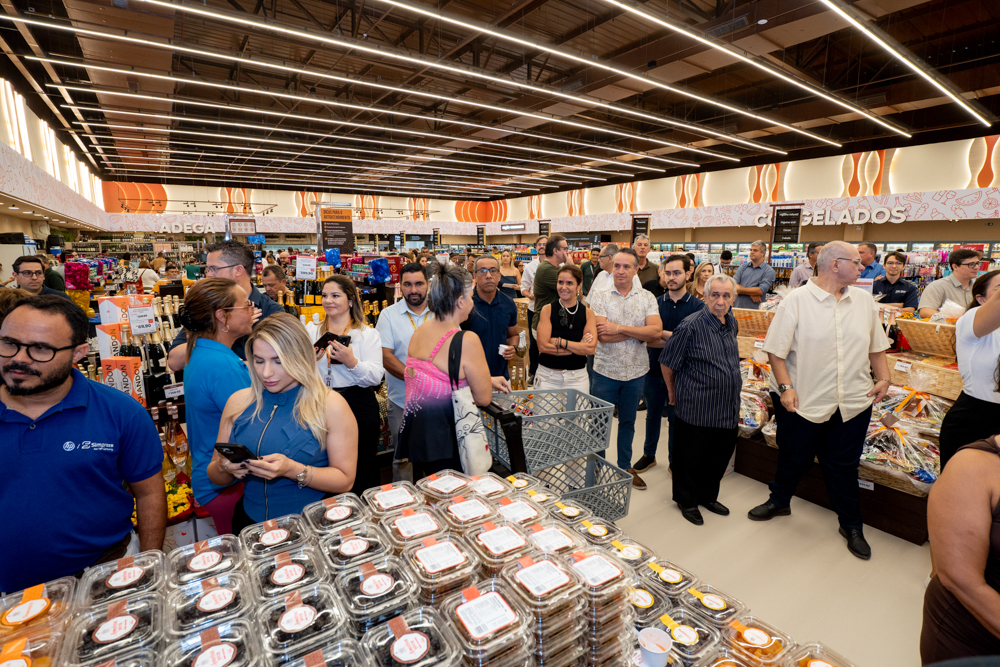 Inauguração São Luiz Supermercado, Porto Das Dunas (17)