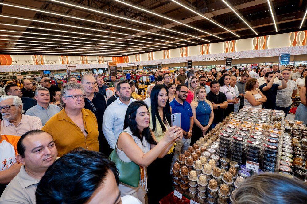 Inauguração São Luiz Supermercado, Porto Das Dunas (21)