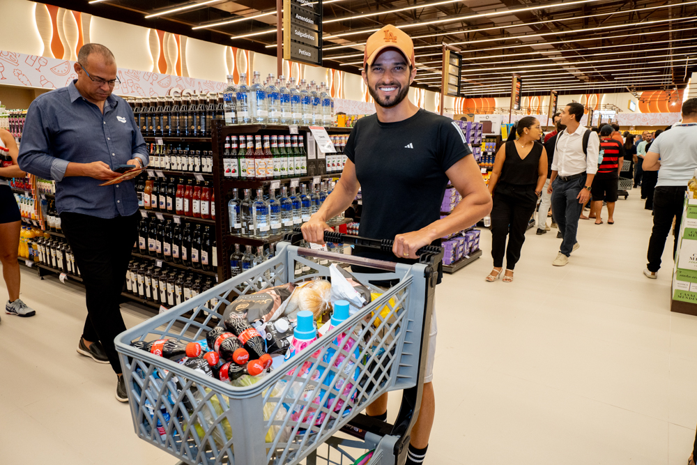 Inauguração São Luiz Supermercado, Porto Das Dunas (23)
