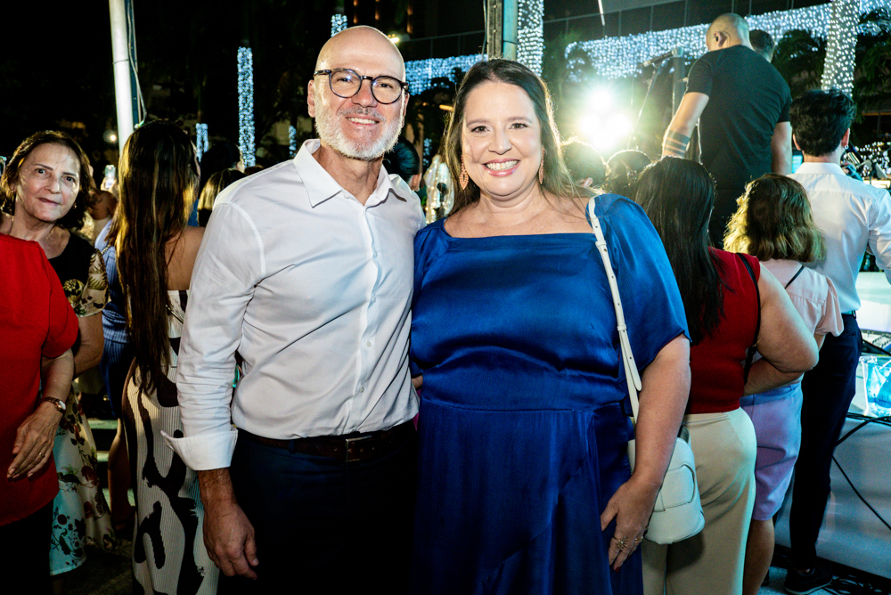 Iuri E Luciana Colares