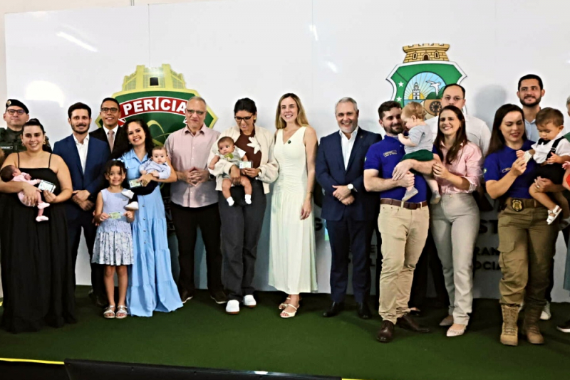 Ceará dá início à emissão da carteira de identidade ao público neonatal e infantil