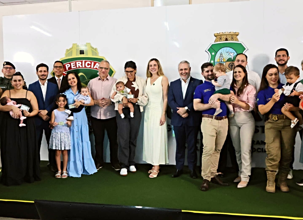 Ceará dá início à emissão da carteira de identidade ao público neonatal e infantil