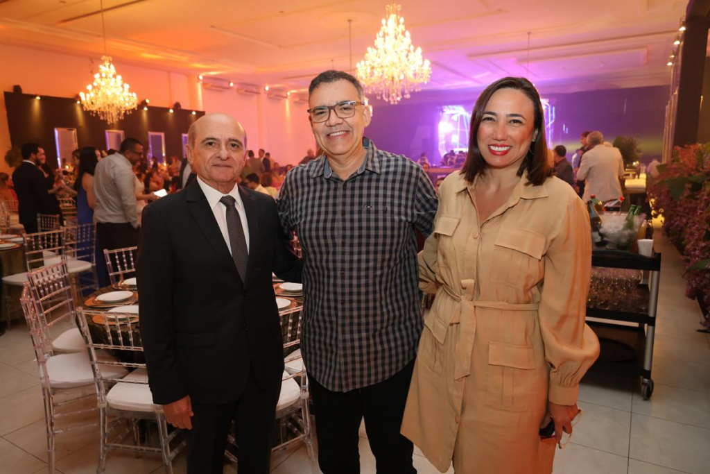 Jaime De Paula Pessoa Linhares, Hamilton Nogueira E Rafael Neres