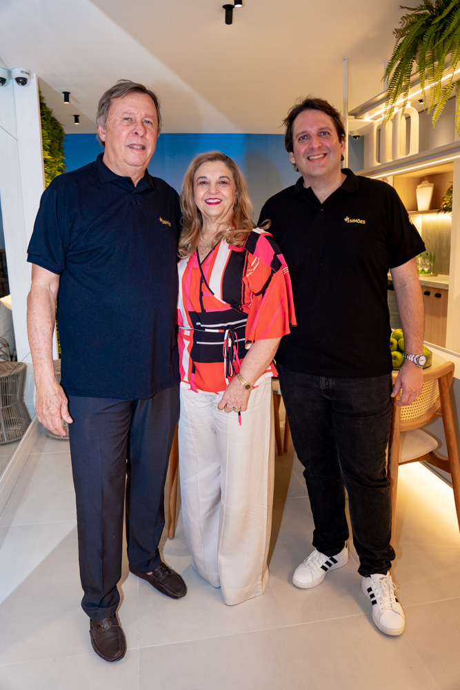 José Simões, Jacqueline Otoch E Daniel Simões (1)