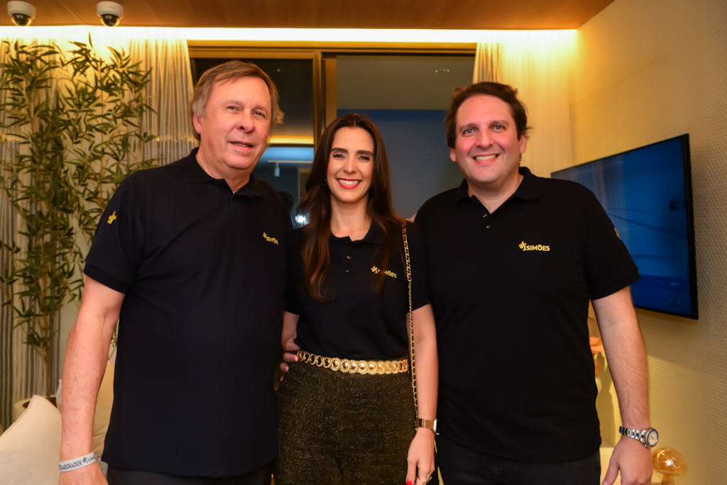 José, Vivian E Daniel Simões