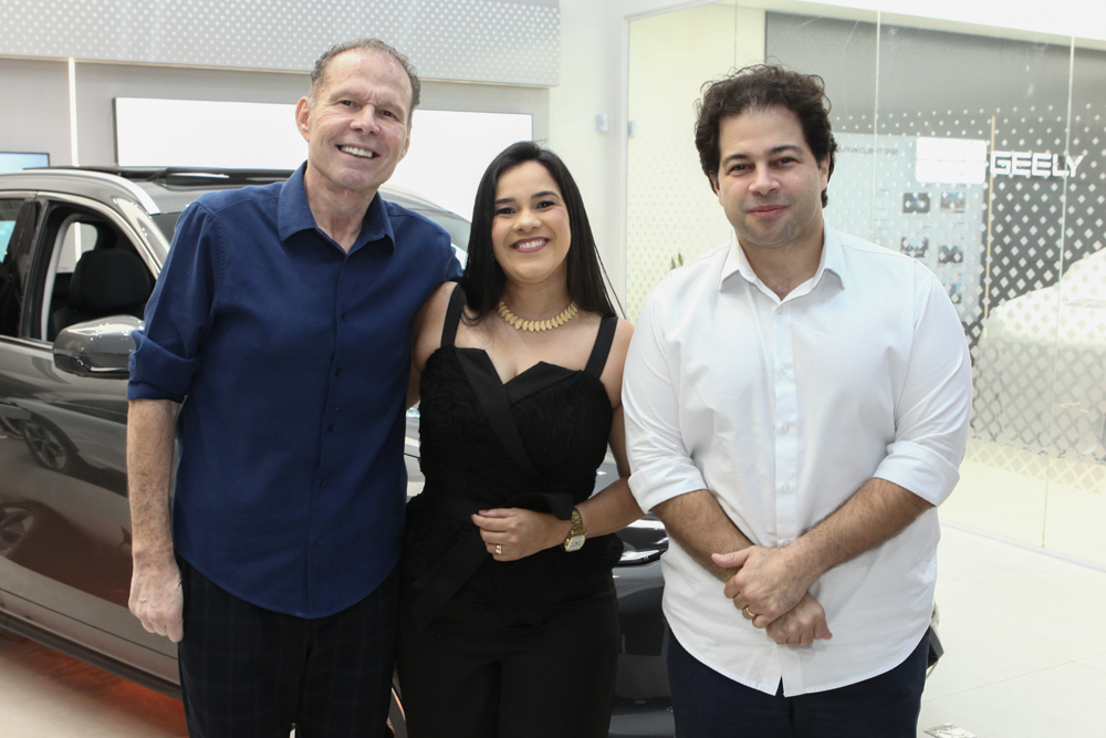 Júlio Ventura, Renata Botelho E Adriano Ventura (2)