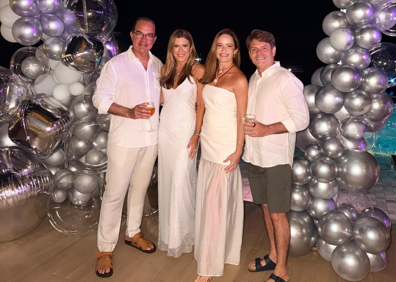 Leonardo Albuquerque reúne amigos e familiares no Réveillon dos Ansiosos, na Lagoa de Uruaú