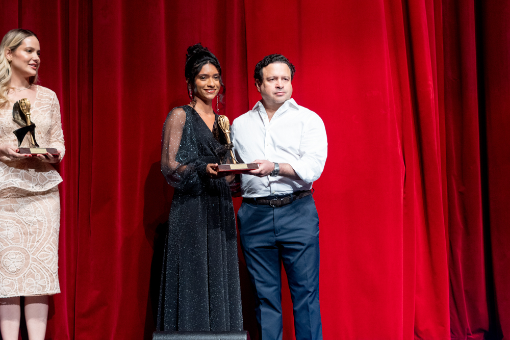 Letícia Anacleto E Igor Queiroz Barroso (1)